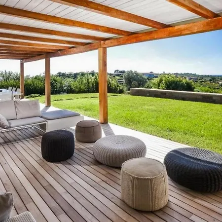 4bdr With Private Pool In