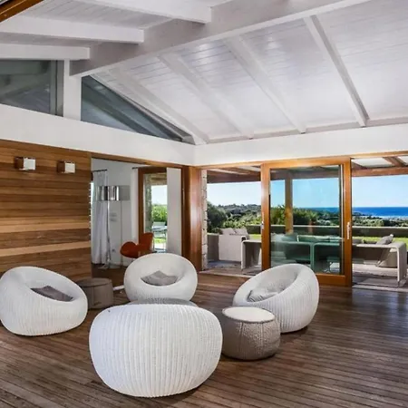 Villa 4bdr With Private Pool In San Teodoro (Sardinia)