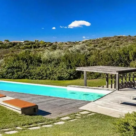 4bdr With Private Pool In * San Teodoro (Sardinia)